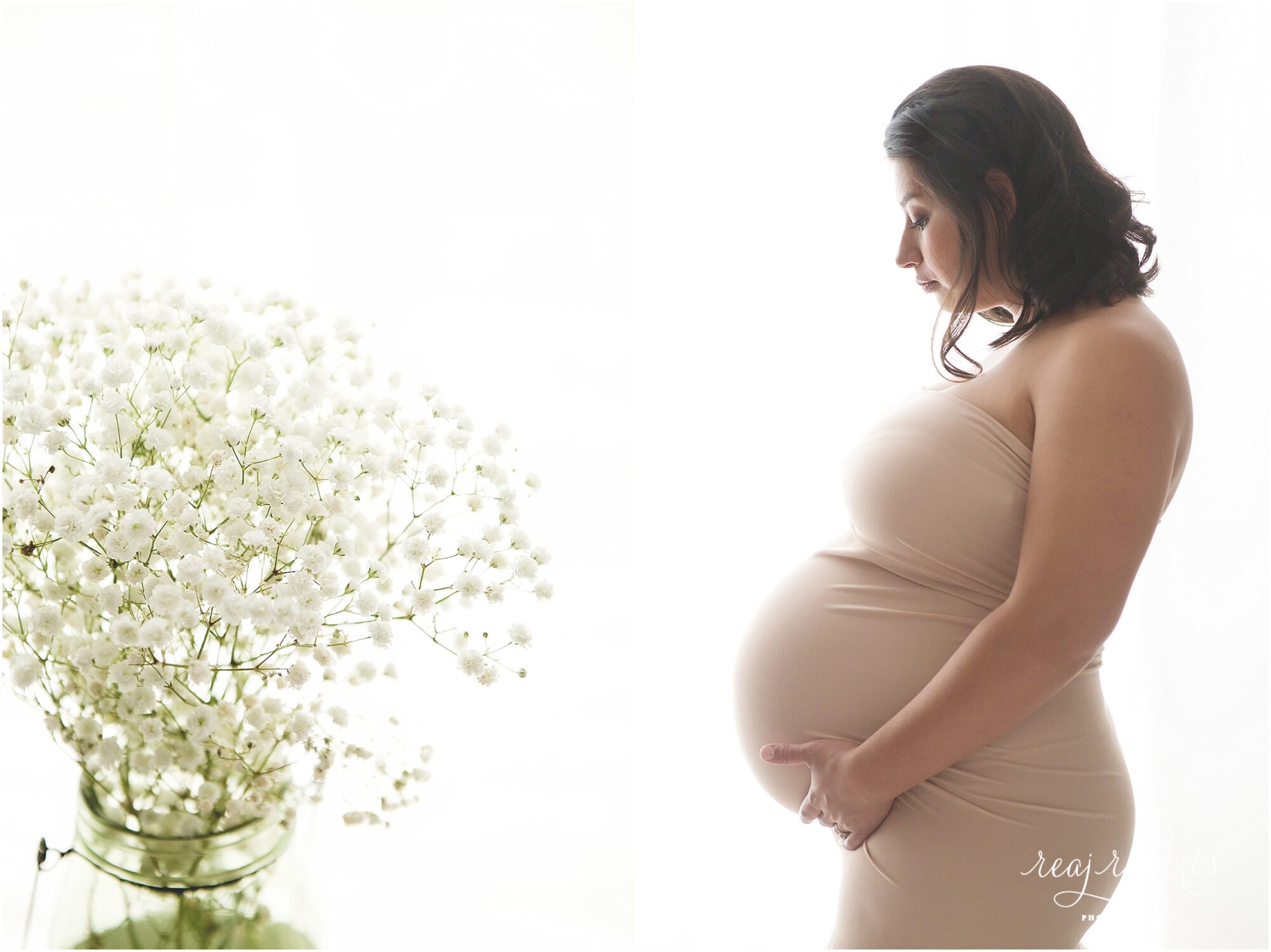 Elegant Maternity Photos | Chandler, AZ | Reaj Roberts Photography