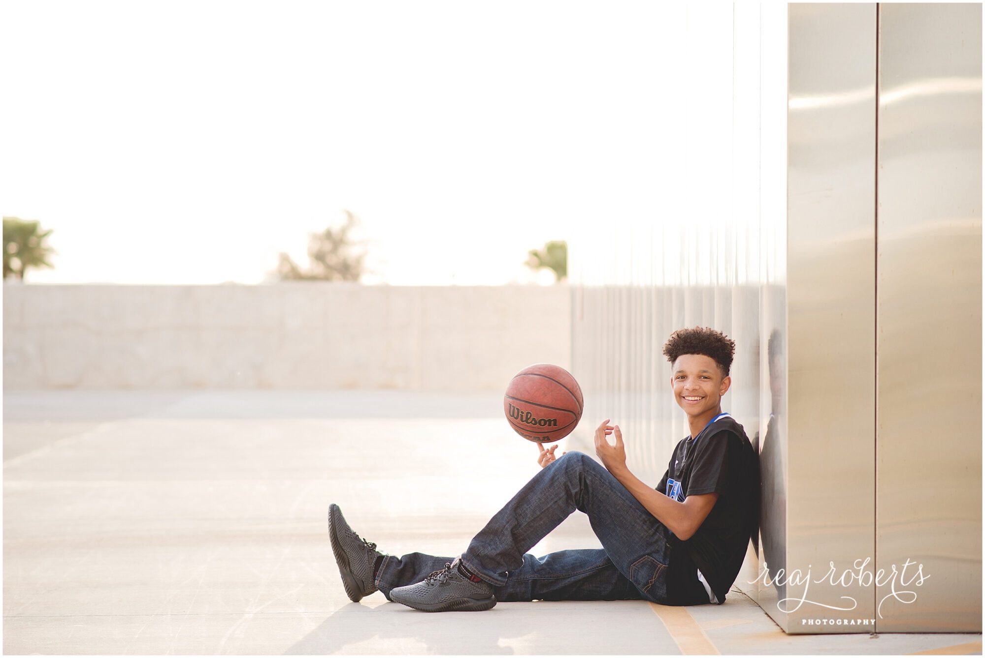 High School Senior Photos with Basketball | Chandler, AZ | Reaj Roberts Photography