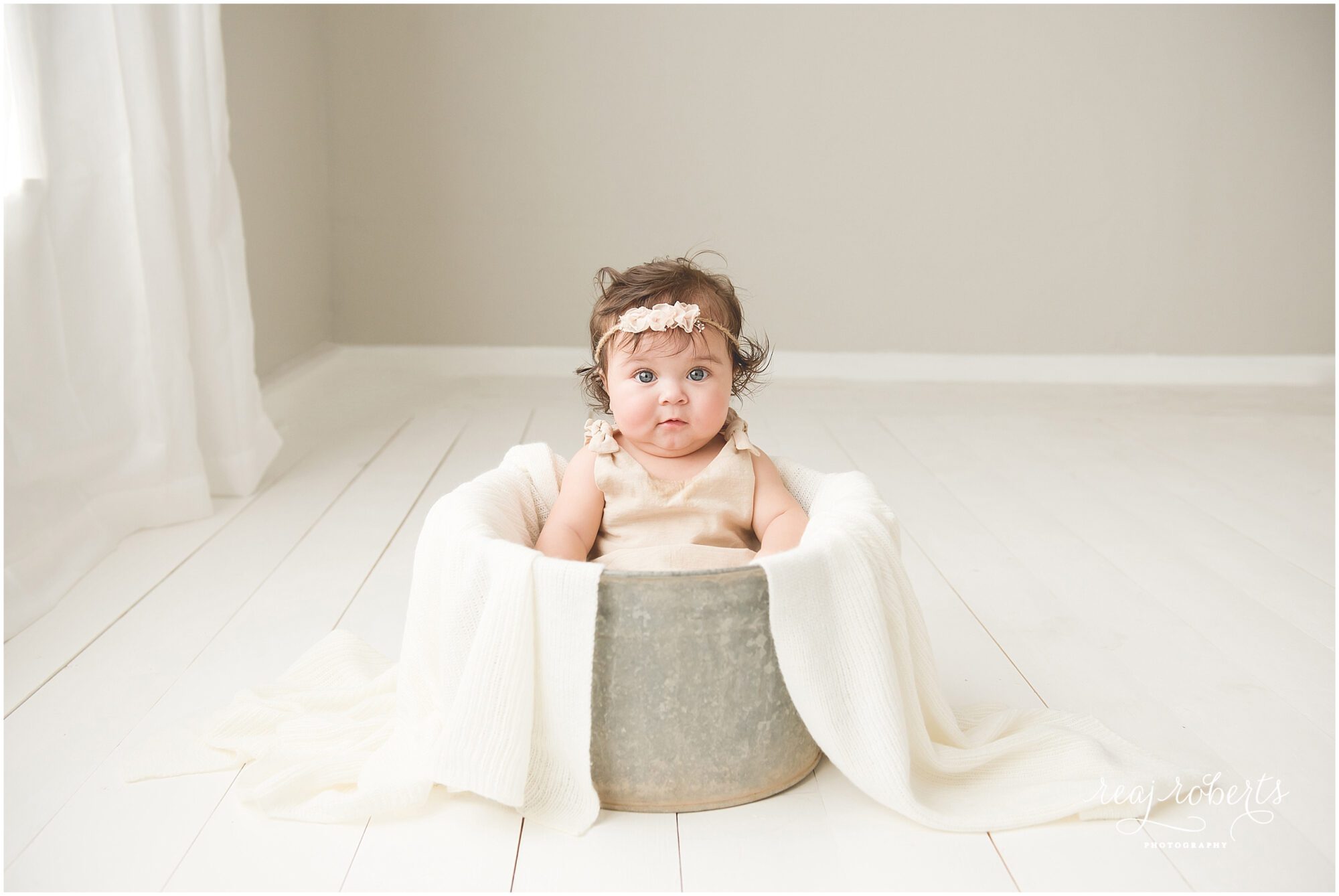 Chandler Infant Baby Photographer | Reaj Roberts Photography