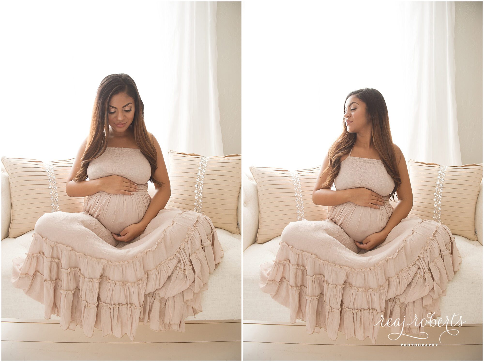 Pregnancy photos on sofa | Chandler, AZ | Reaj Roberts Photography