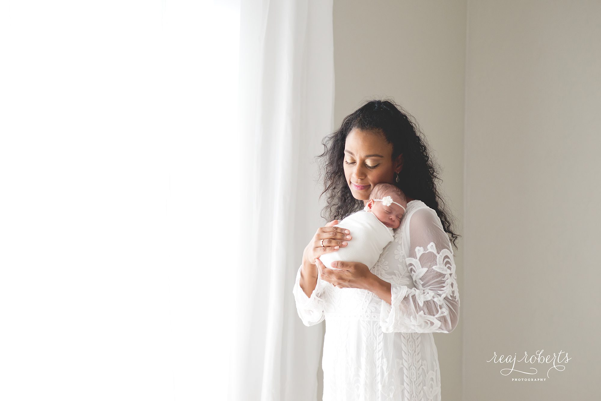 black mother and daughter | Reaj Roberts Photography