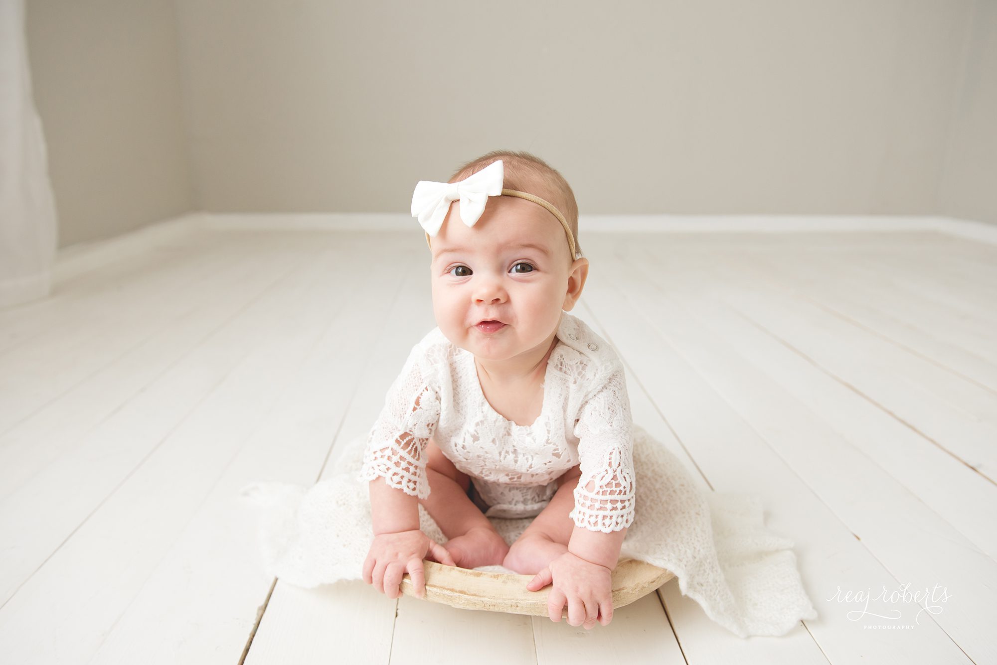 Phoenix Best baby photographer | Reaj Roberts Photography