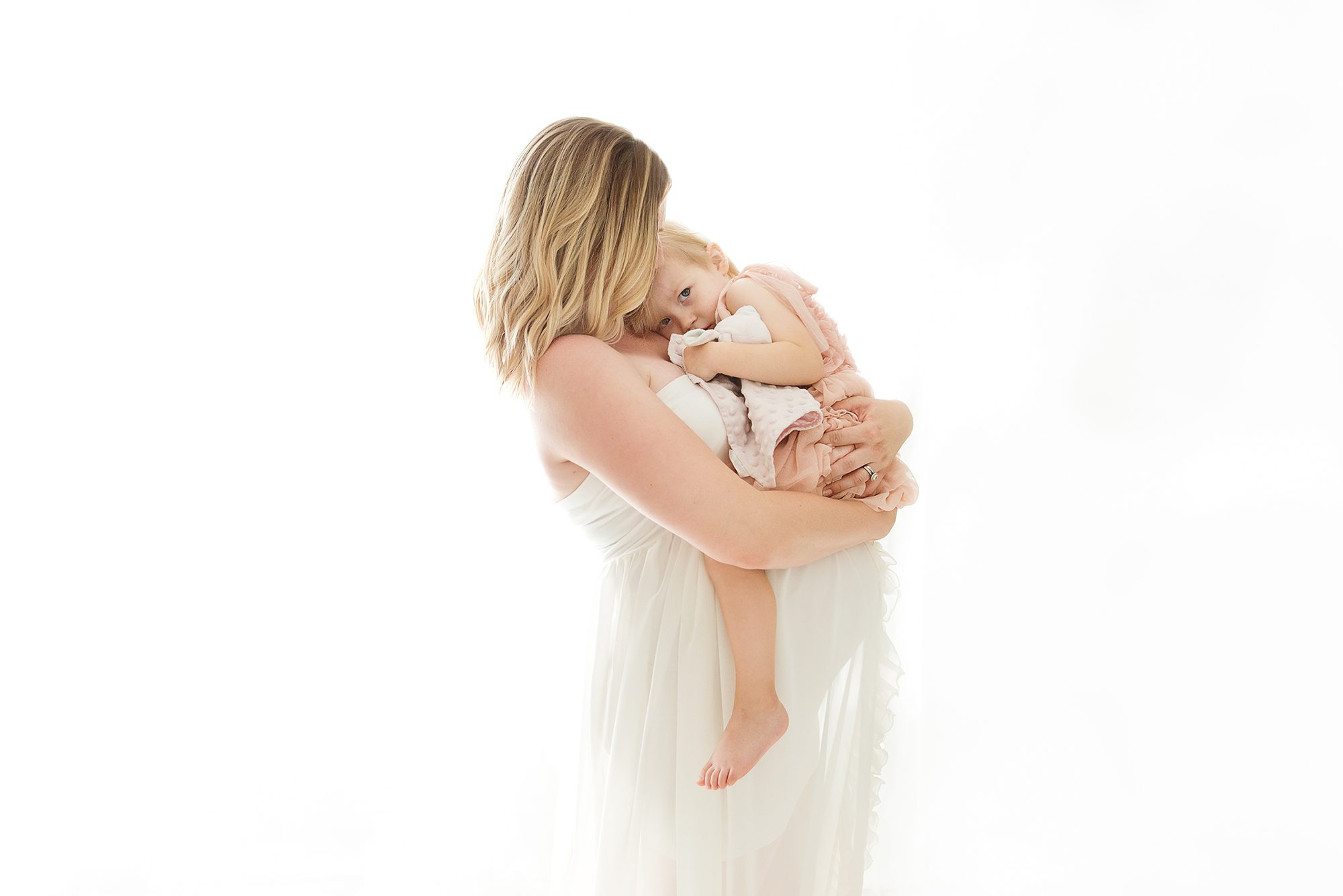 Best of Chandler maternity newborn baby photographer mom with older sibling