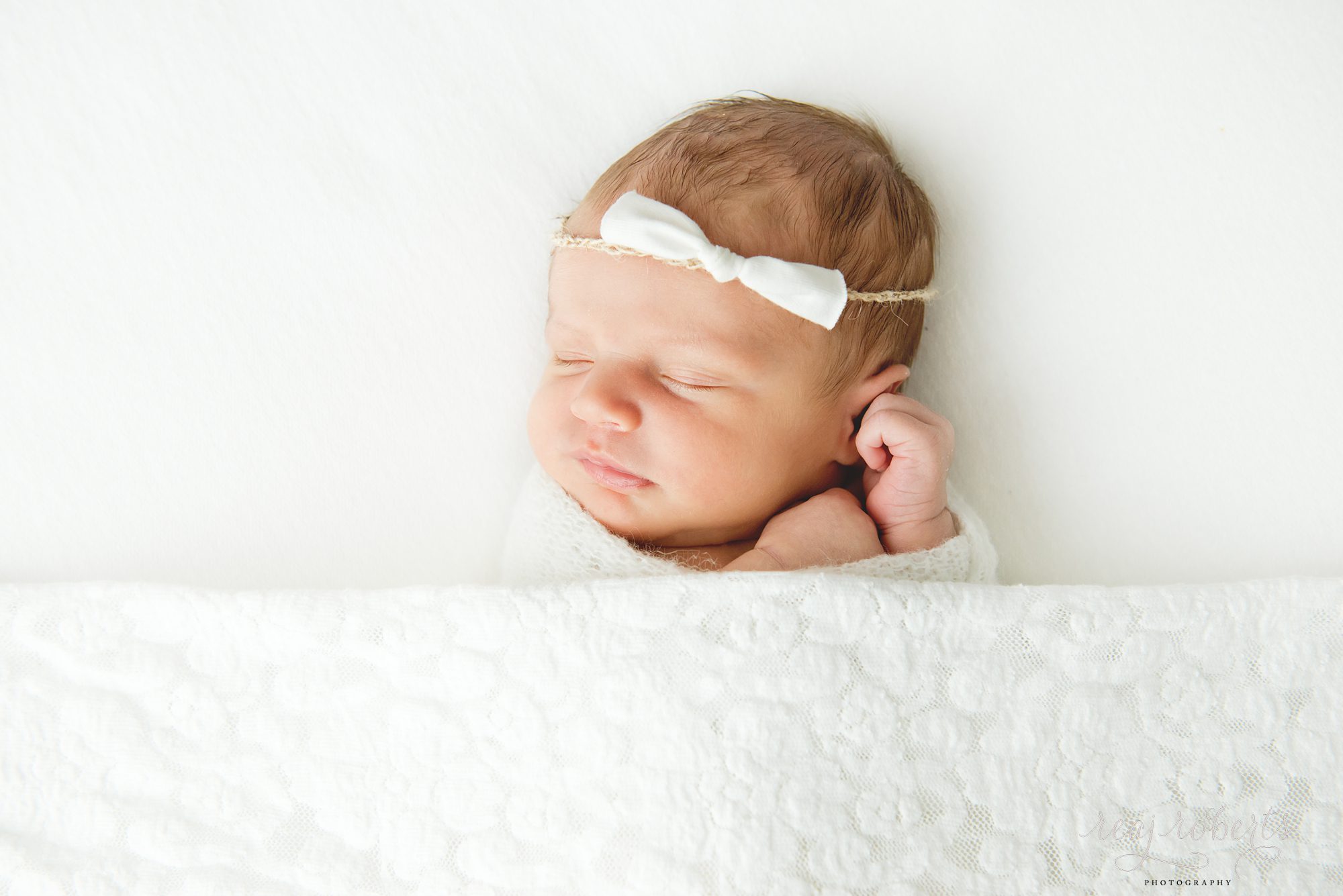 Phoenix newborn baby photographer | Reaj Roberts Photography