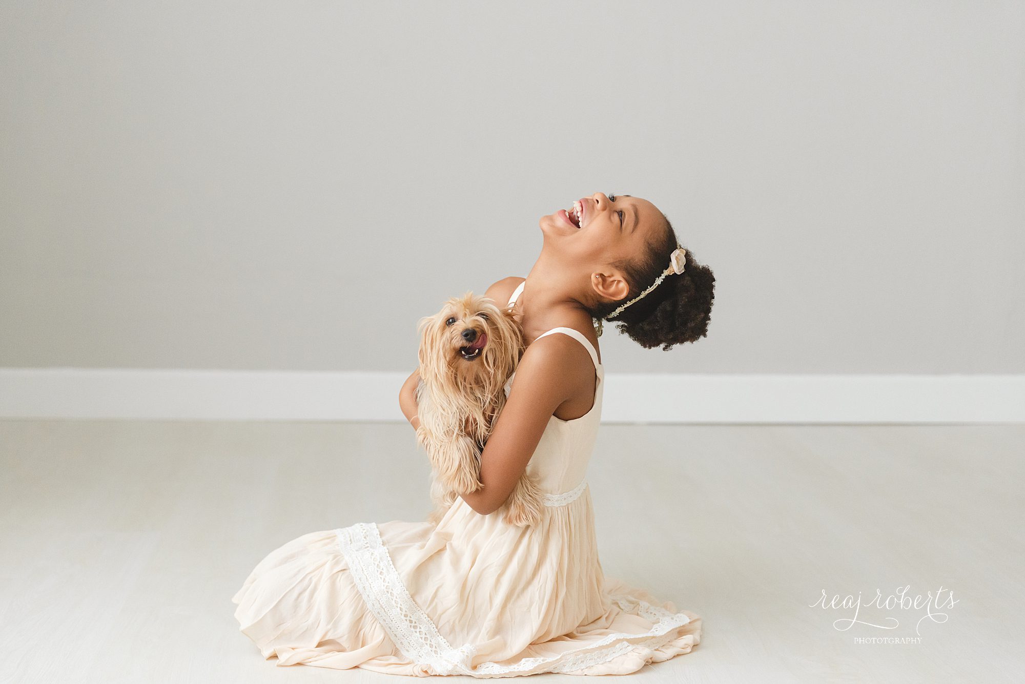 Scottsdale family photographer kids and dogs | Reaj Roberts Photography